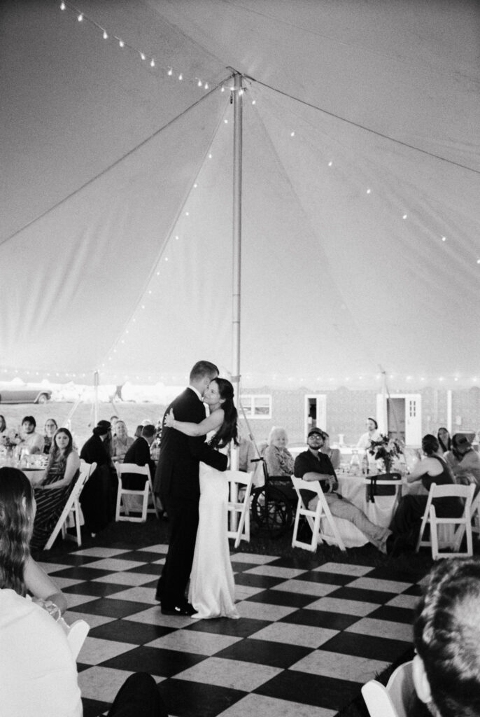 Waynesboro va summer wedding 35mm film anna greyson photo
