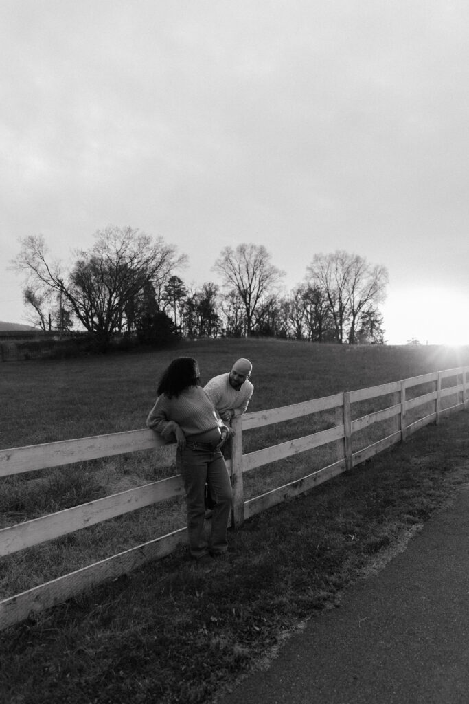Free engagement photo location near Charlottesville, Virginia Barboursville Vineyard